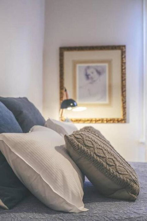 Ambrose On Byng - Central Location W/ 2 Bathroom - Foster Accommodation 3