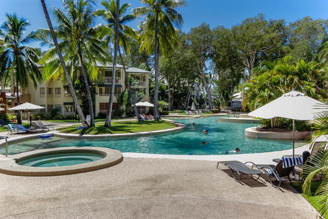 Amphora Resort Luxury Private Apts - Foster Accommodation 0