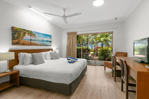 Amphora Resort Luxury Private Apts - Foster Accommodation 1