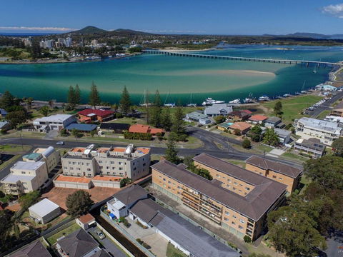 Anchorage 7 Beautifully Renovated Close To Rockpool - Foster Accommodation 1