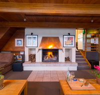 Aneeki Ski Lodge - Foster Accommodation