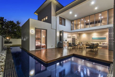 Angourie Beach House @ Corporate Boardies - Foster Accommodation 0