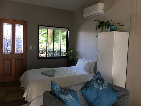Annerley-granny Flat,private, New, Convenience - Foster Accommodation 0