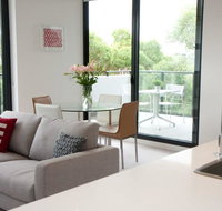 Apartment Saunders Close MP001