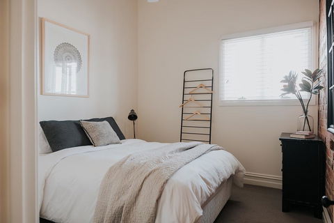 Apartments On Belmore -The Ferguson - Foster Accommodation 2