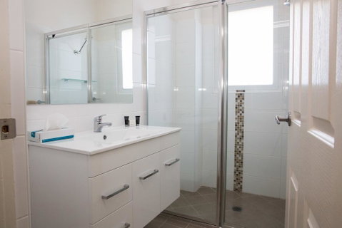Apartments On Morrow - Foster Accommodation 2