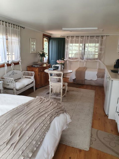 Appin Homestay B & B - Foster Accommodation 2