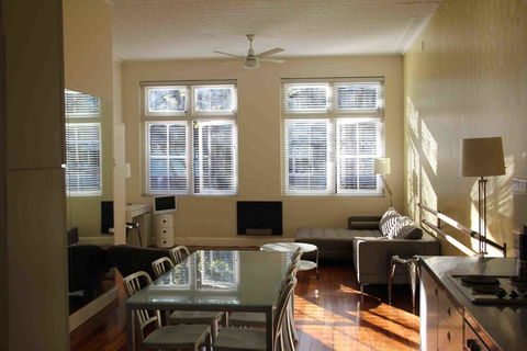 Apt - Dance Loft Conversion - Foster Accommodation 0