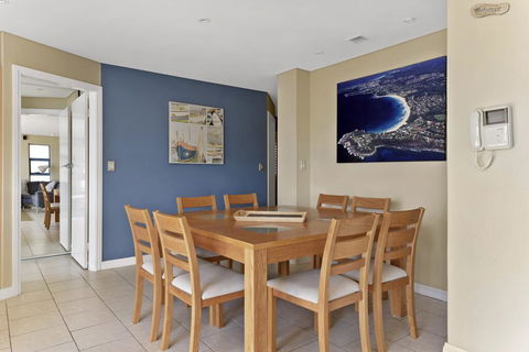 Aqua Shores Award Winning Apartment - Foster Accommodation 2