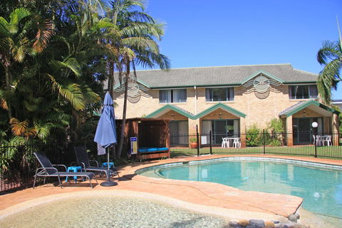 Aqua Villa Holiday Apartments - Foster Accommodation 2