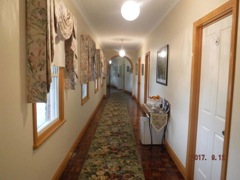 Arabella Country House - Foster Accommodation 2