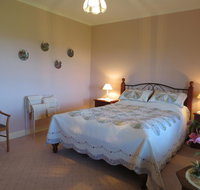 Arabella Country House - Foster Accommodation
