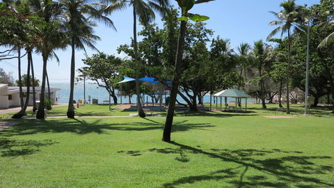 Arcadia Villas Unit 3 - Foster Accommodation 1