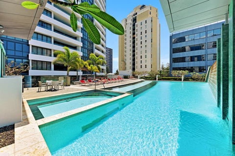 Aria Private 3 Bed In The Heart Of Broadbeach - Foster Accommodation 1