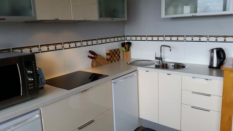Armalong Winery Chalets - Foster Accommodation 2