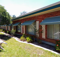 Armidale Rose Villa Motel - Foster Accommodation