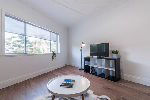 Art Deco Mosman Dream-Minutes Drive To Balmoral - Foster Accommodation 2