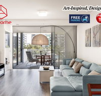 Art-Inspired Designer APT in the vibrant area - Foster Accommodation