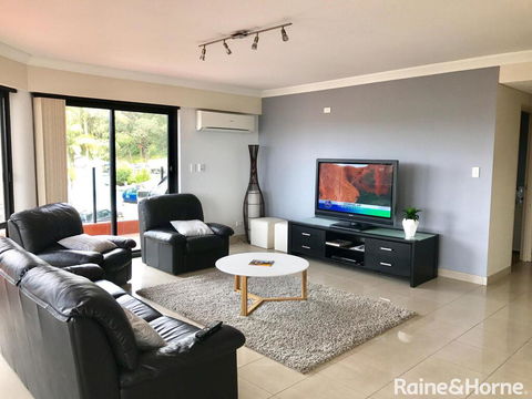 Ash Sienna - 2/49 Ash Street, Terrigal - Foster Accommodation 3