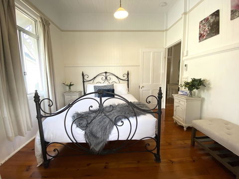 Ashbrooke Cottage - Foster Accommodation 3