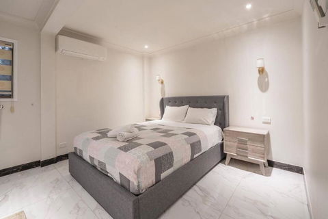 Luxury Living 2 Bedrooms 4 Beds 2B Athrooms In Southern Brisbane+ Parking - Foster Accommodation 2