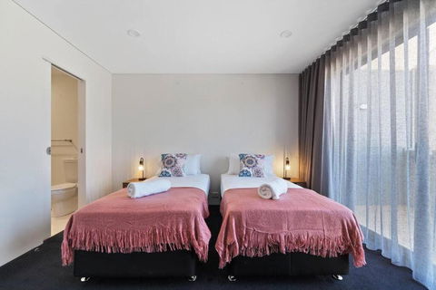 Milieu At Seine - Foster Accommodation 2