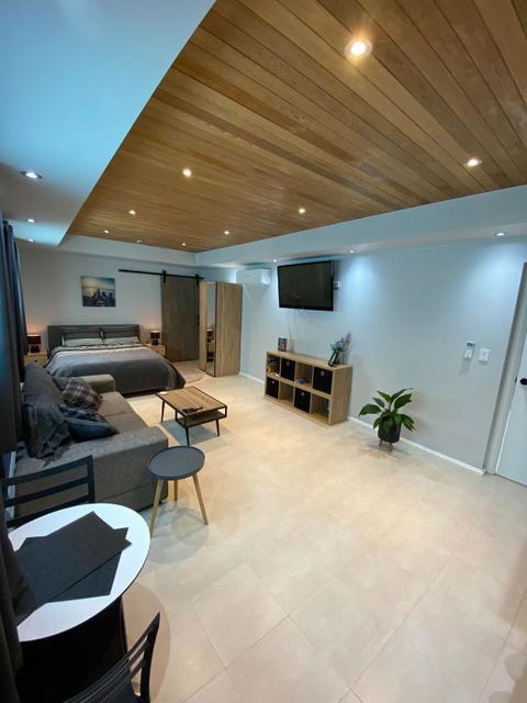 Mindarie Beachside Studio - Foster Accommodation 0