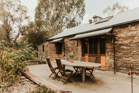 Mintaro Cottage - Foster Accommodation 3