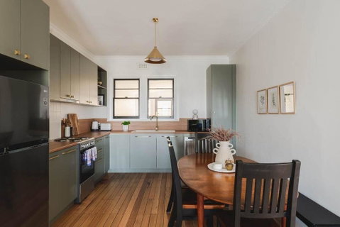 Modern 3-Bed Coastal Escape - Foster Accommodation 0