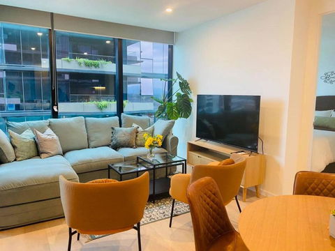 Moody Moon Apartment @ Sky Garden - Glen Waverley - Foster Accommodation 2