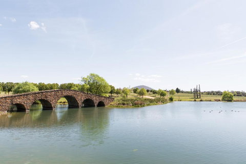 Mona Farm - Foster Accommodation 0