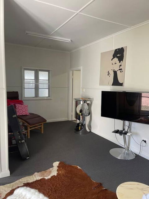 Mt Emlyn Farm Cottage - Foster Accommodation 3