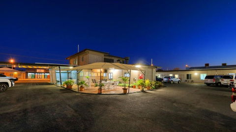 Motel 707 - Foster Accommodation 3