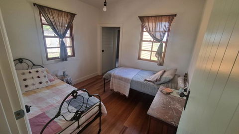 Myrtlebank Cottage Farmstay - Foster Accommodation 2