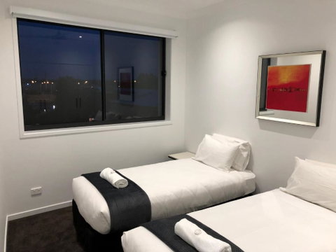 Nouveau On Young - Foster Accommodation 3