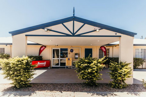 Outback Motel Mt Isa - Foster Accommodation 0