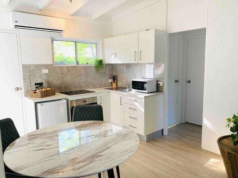 PA1,Great Holiday In Sunshine Beach With Your Pets - Foster Accommodation 2