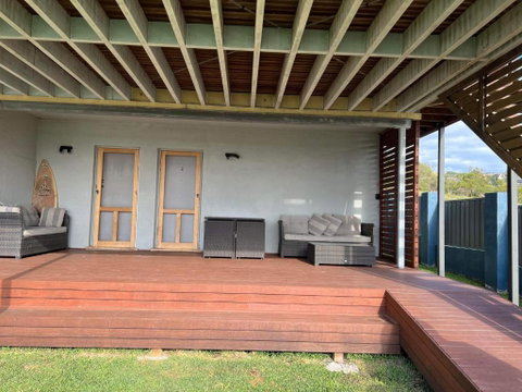 One Bedroom CBD Unit, Walk To Beaches & Cafes - Foster Accommodation 2