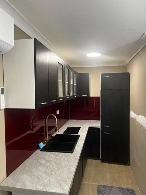 Palm Backpackers - Foster Accommodation 1