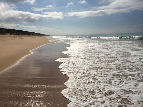 Paradise On The Boulevard - 90 Mile Beach Holiday Home - Foster Accommodation 1