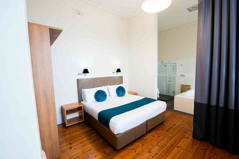 Park Hotel - Foster Accommodation 3