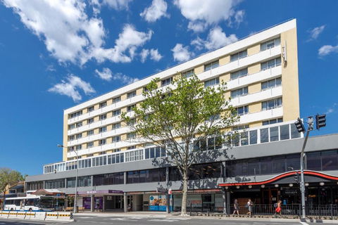 Park Regis Concierge Apartments - Foster Accommodation 3