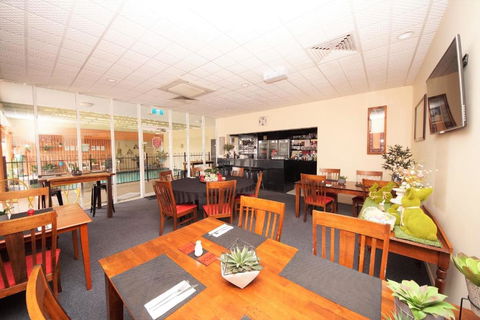Parkside Motel Ayr - Foster Accommodation 3