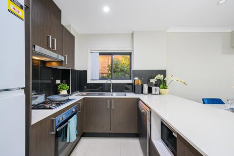 Parramatta New 2Bedroom Apt Close To TrainShoping - Foster Accommodation 3
