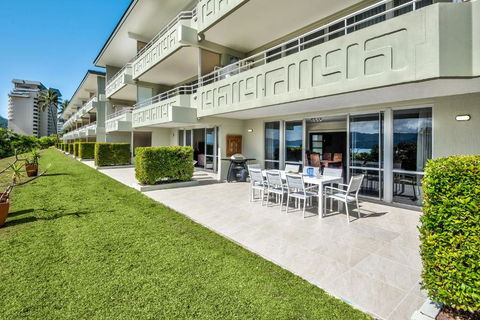 Poinciana Lodge - 3 Bedroom - On Hamilton Island By HIHA - Foster Accommodation 1