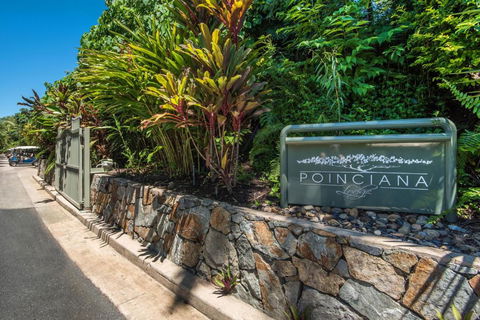 Poinciana 109 & Buggy Hamilton Island - Foster Accommodation 2
