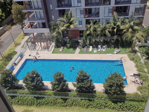 Pool View Of Marquarie Park Paradise - Foster Accommodation 3