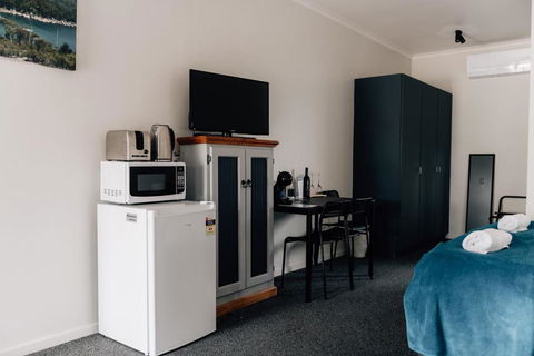 Port Albert Motel - Foster Accommodation 3
