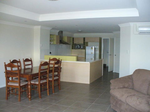 Port Denison Beach Resort - Foster Accommodation 2