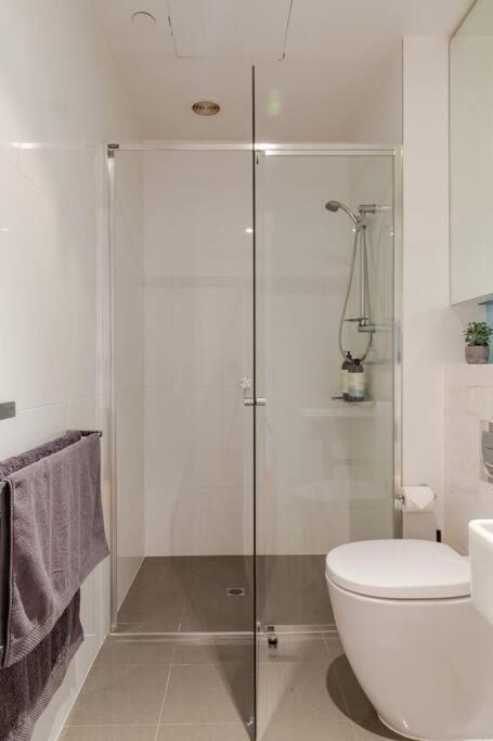 PORT MELBOURNE - A Stay At The Bay - Foster Accommodation 1